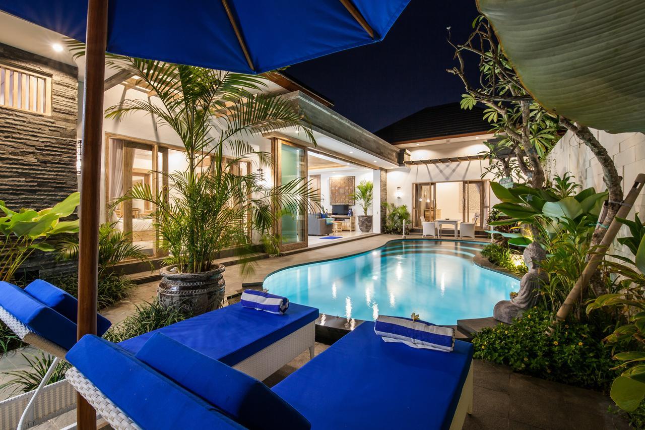 Ambermoon Villa 2 Seminyak  Luaran gambar