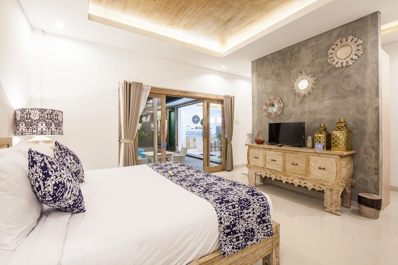Ambermoon Villa 2 Seminyak  Luaran gambar