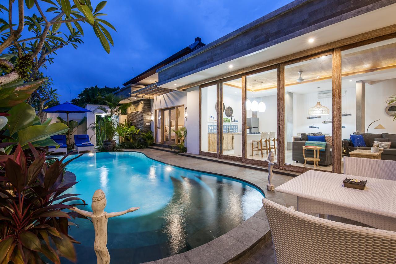 Ambermoon Villa 2 Seminyak  Luaran gambar